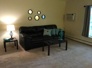 9500 North St, West Bend, WI 53095