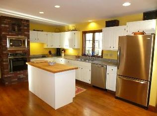 44 Valley View Dr, Gorham, ME 04038