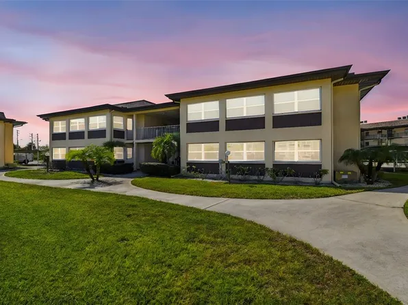 4557 Garnet Dr Unit 203, New Port Richey, FL 34652