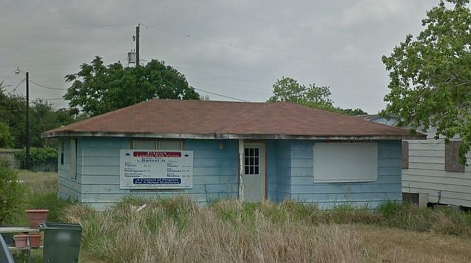 2nd image of 937 Mesquite Ln