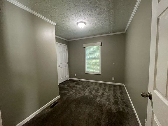 5th image of 26 Georgia Dr