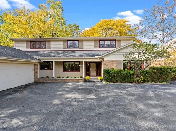 2990 E Belvoir Oval, Shaker Heights, OH 44122