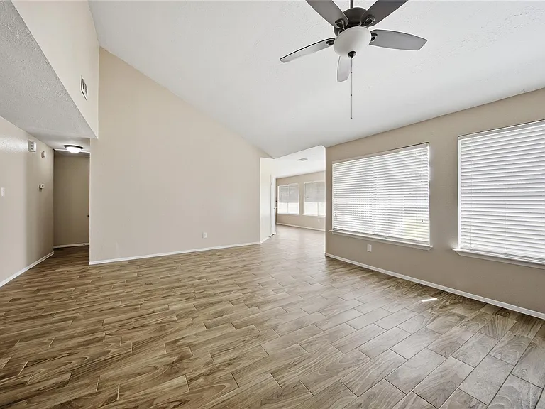 12642 Autumn Mill Dr — Photo 6