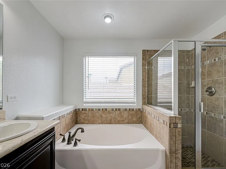 964 Wagner Valley St — Photo 46