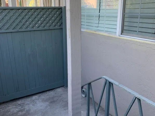 1220 62nd St #1, Emeryville, CA 94608