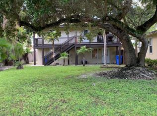 121 S Oak St, Lake Worth, FL 33462