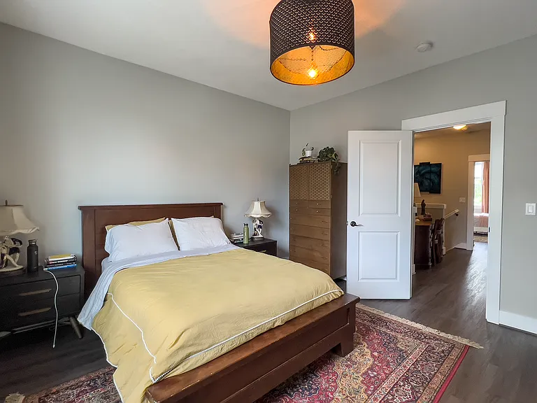 6426 N Maryland Ave — Photo 14