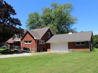 6830 E Lake Rd, Erie, PA 16511