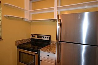 5th image of 324 36th Ave NE