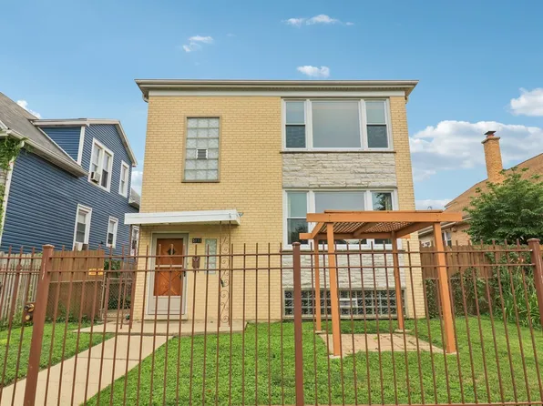 5111 W Waveland Ave, Chicago, IL 60641
