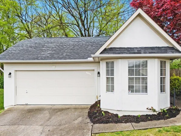 1651 Chenoweth Cir, Knoxville, TN 37909