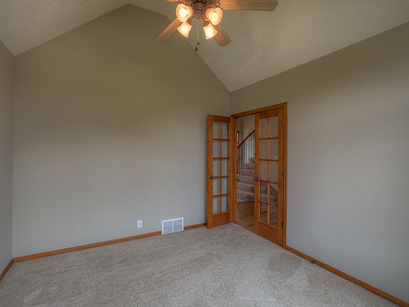 5th image of 7919 S 75th Ave