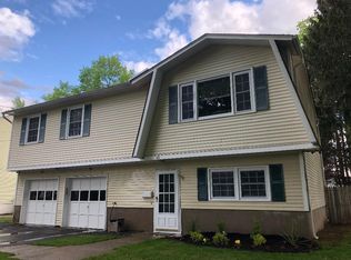 15 W Maple Ave, Succasunna, NJ 07876