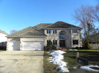 425 N Delany Rd, Gurnee, IL 60031