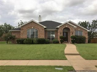 3217 Fountain Dr, Mesquite, TX 75181