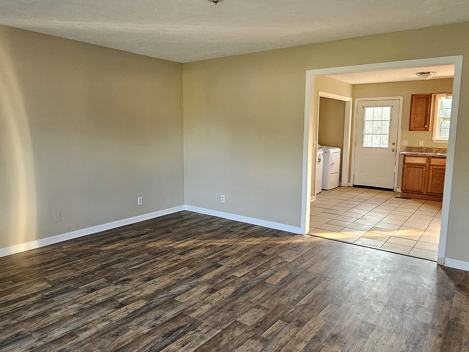 88 Dixie Court — Photo 1