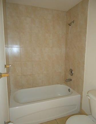 5th image of 315 Melissa Ave APT B
