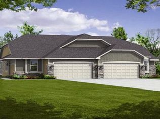 10706 Knollwood Ln, Woodbury, MN 55129