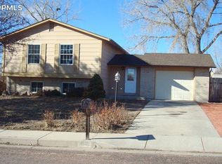 4130 Novia Dr, Colorado Springs, CO 80911