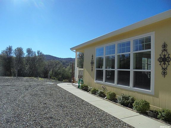 4th image of 5572 Manzanita Ln