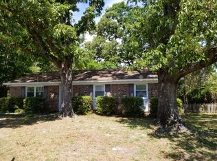 313 Kingston Rd, Wilmington, NC 28409