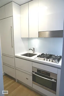 Rented by Brown Harris Stevens | media 37