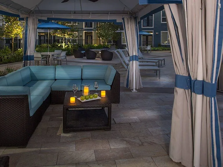 Outdoor Lounge