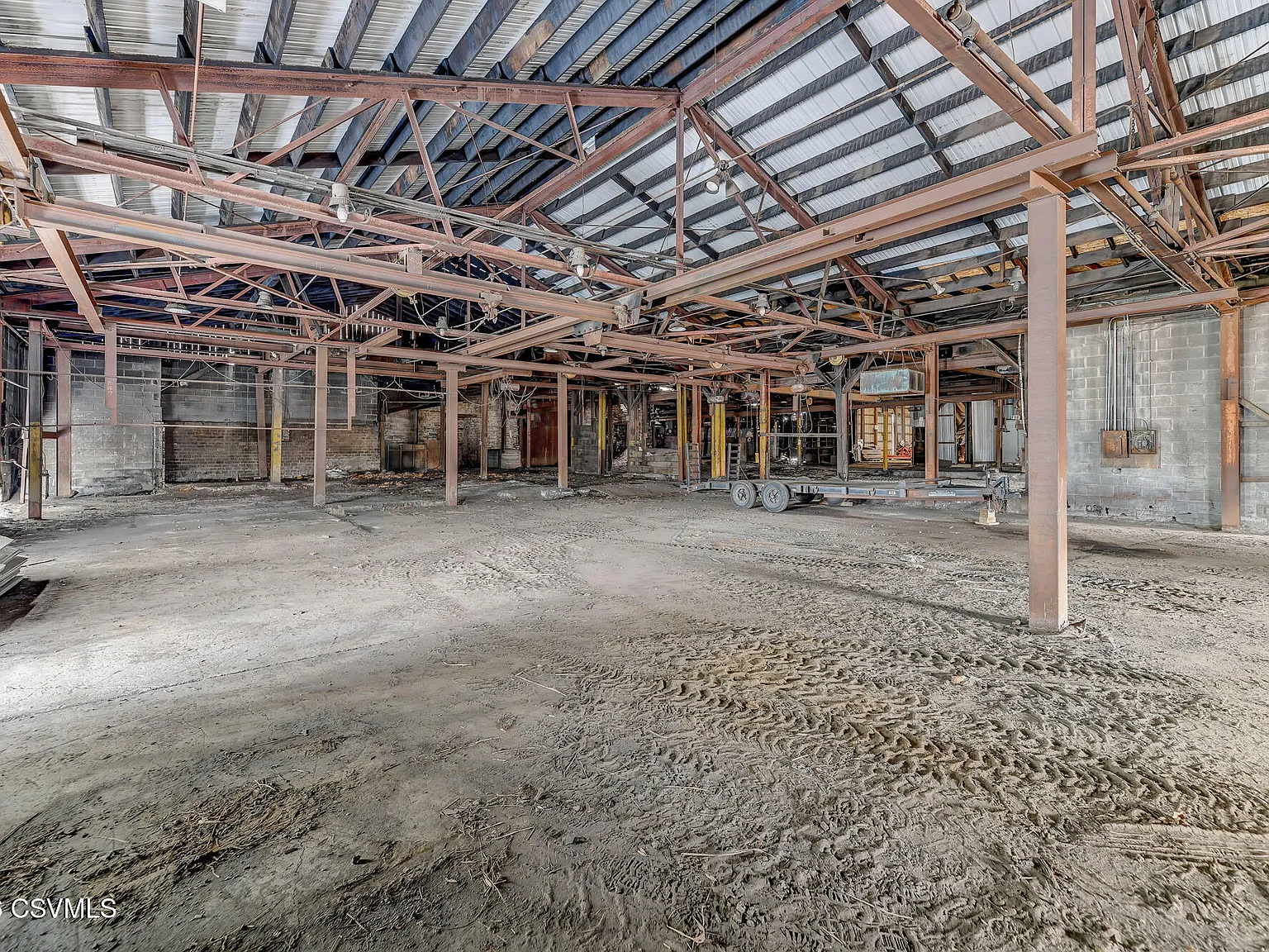 Studio, 7700 sqft, $3,750 — Photo 3