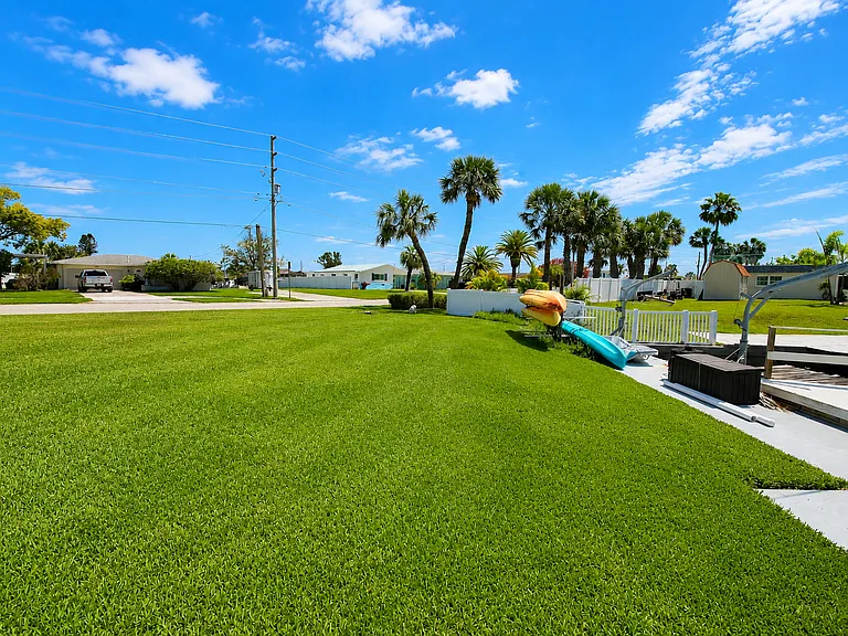 4452 Topsail Trl — Photo 37