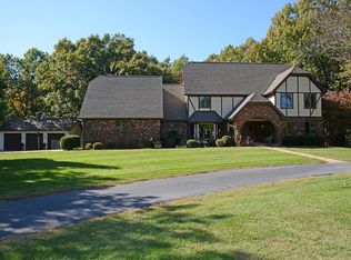 1805 Bramblewood Ln, Nixa, MO 65714