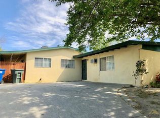 7020 Azalea Ave, Bakersfield, CA 93306