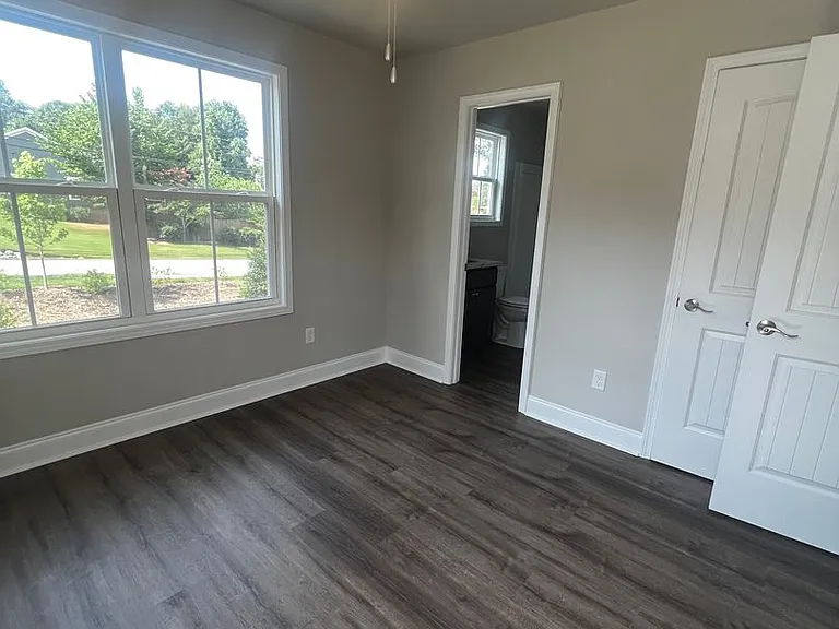 202 Samson Trl — Photo 12