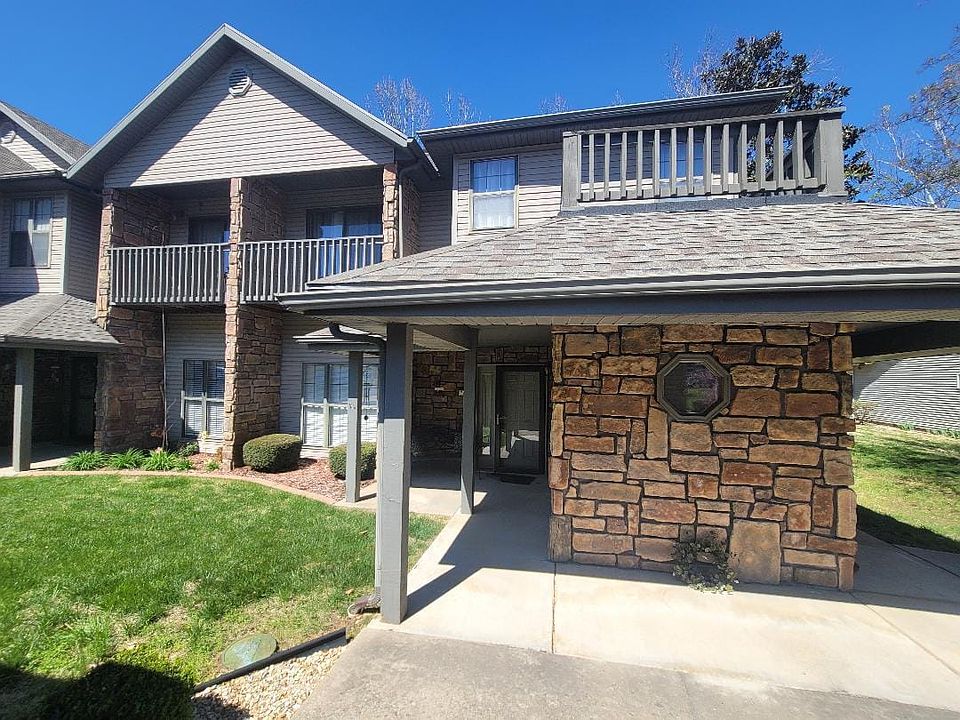 Walk-In Level Townhome
