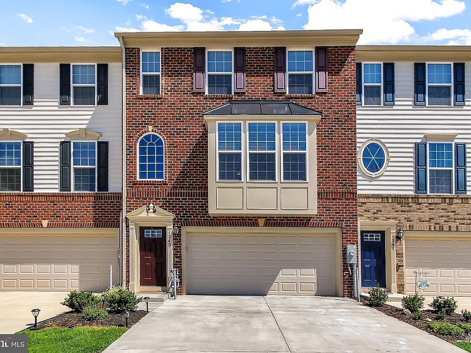 1st image of 1343 Dickinson Ct