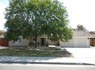 3512 Dovewood St, Bakersfield, CA 93309