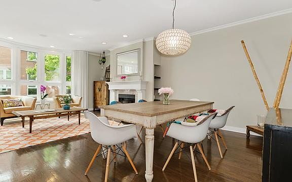 2nd image of 2696 N Greenview Ave #5000