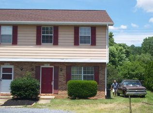 1181 Rosedale Dr, Harrisonburg, VA 22801