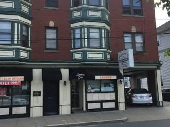 147 Dean St #3, Providence, RI 02903