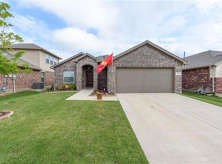 536 Pollyann Trl, Haslet, TX 76052