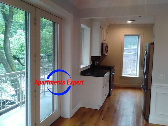 4th image of 3174 Riverdale Ave #2A