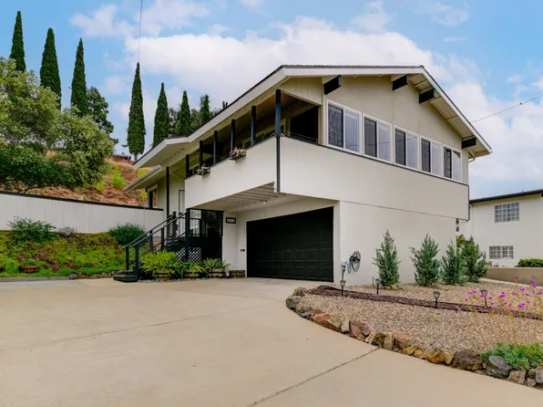 3909 Nereis Dr, La Mesa, CA 91941