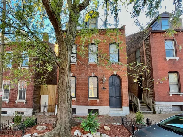 1010 Russell Blvd, Saint Louis, MO 63104