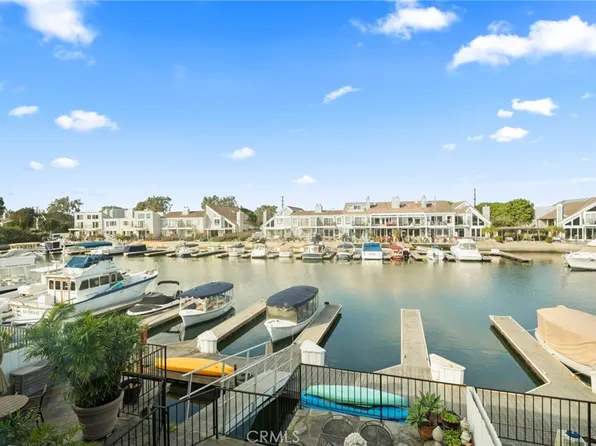 3889 Aruba Cir, Huntington Beach, CA 92649