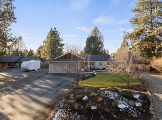 20989 Greenmont Dr, Bend, OR 97702