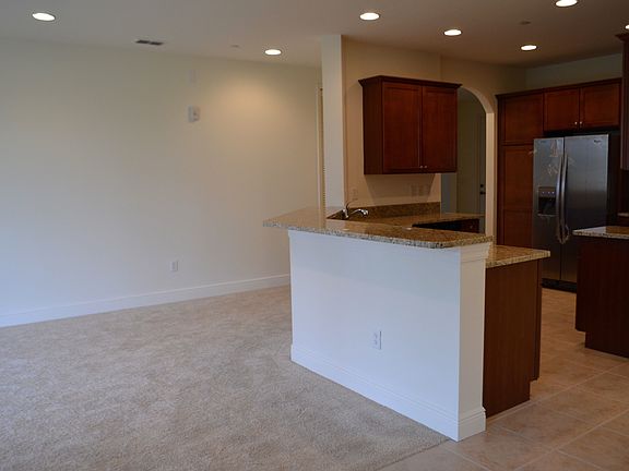 5th image of 4501 Dalmahoy Ct APT 202