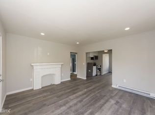 845 1/2 W 53rd St, Los Angeles, CA 90037