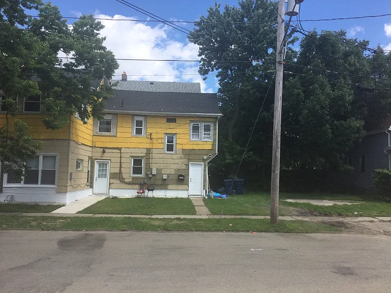253 Ontario St #LOWER — Photo 20