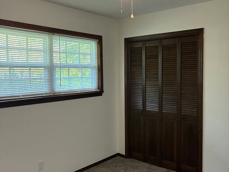 20936 S Valley West Dr — Photo 17