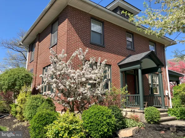 431 Donegal Springs Rd, Mount Joy, PA 17552