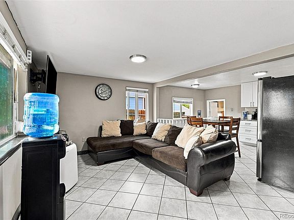 3rd image of 4615 W Gill Place
